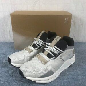 Women’s On Cloudnova ‘White Sand’